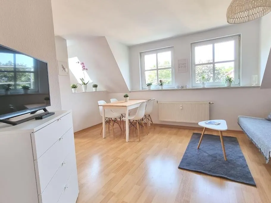 2 Room Apt At It-District Neustadt & Free Parking Dresden Apartment